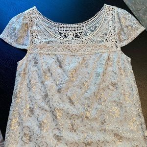 NWOT Anthropologie Lace blouse Sz M